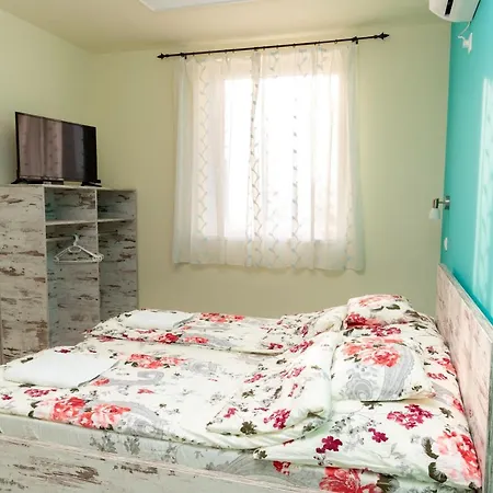 Alfa *